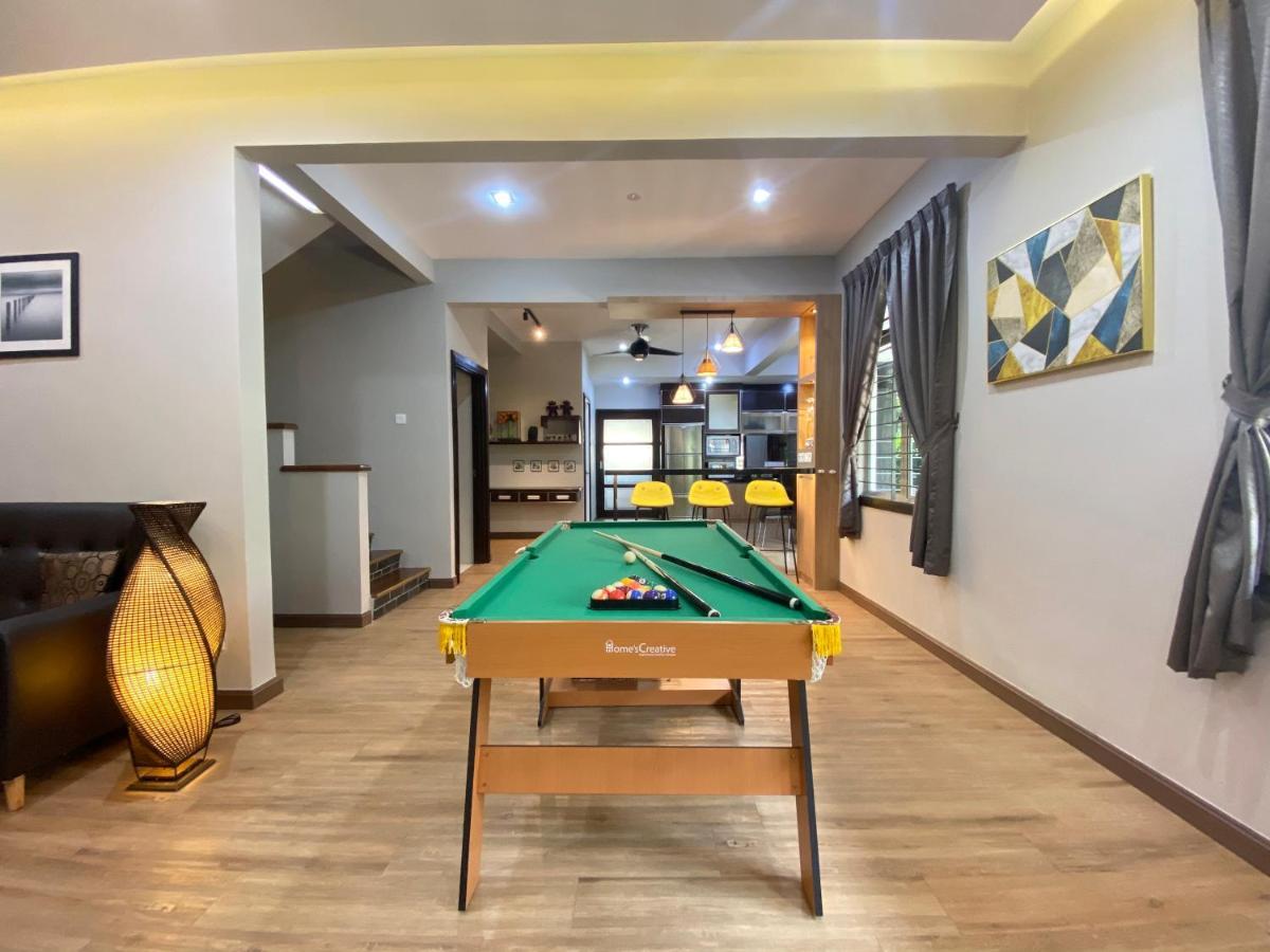 Langkawi Cozy Holiday Home at Bukit Indah by Zervin Kuah Bagian luar foto