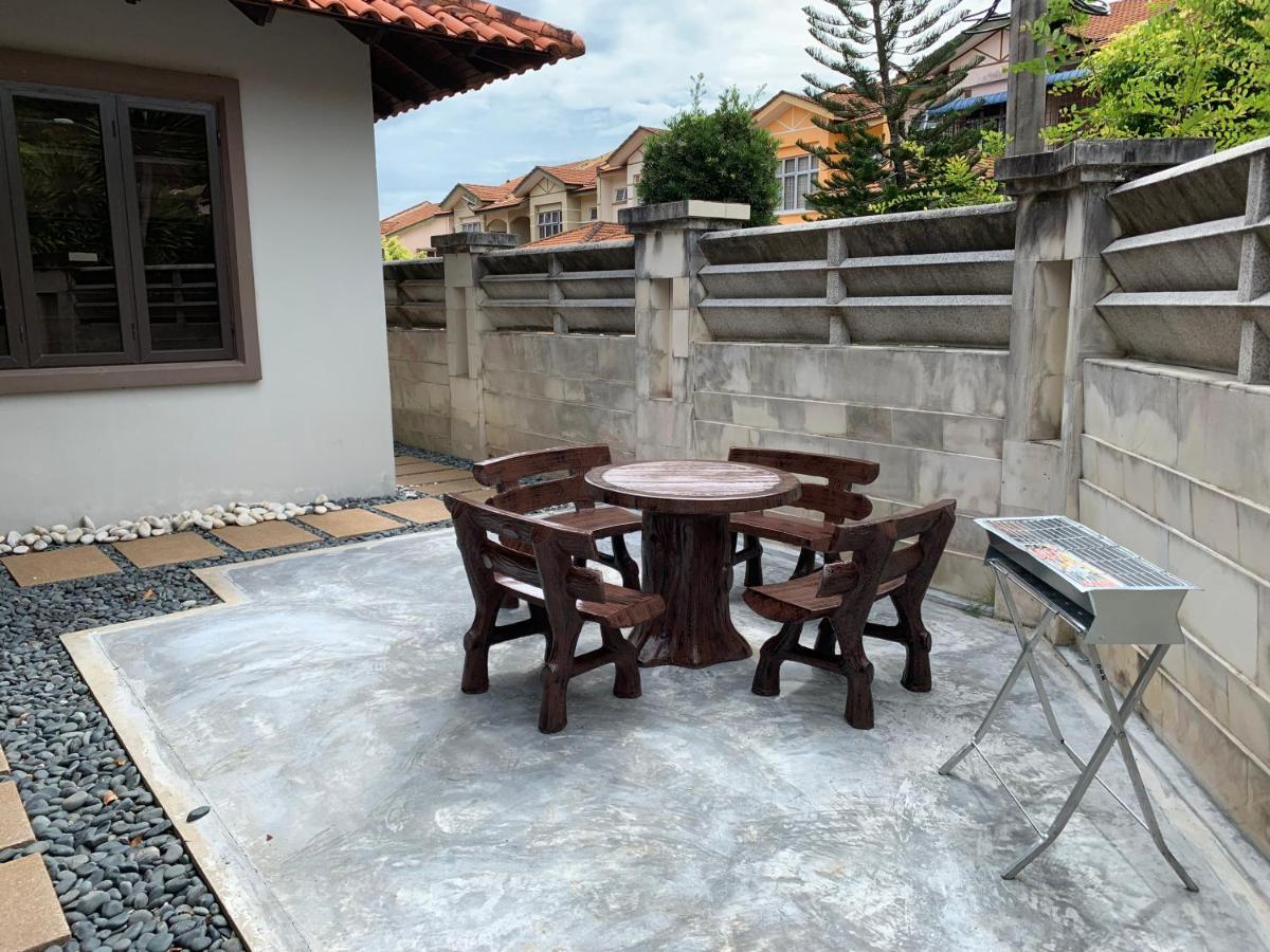 Langkawi Cozy Holiday Home at Bukit Indah by Zervin Kuah Bagian luar foto